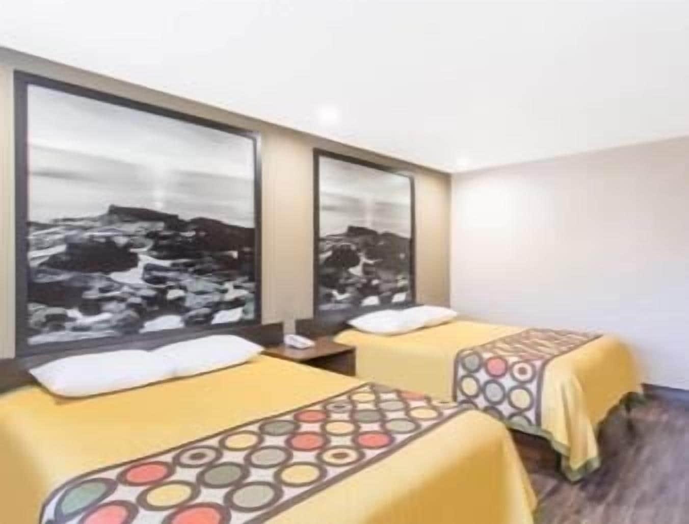 Super 8 By Wyndham National City Chula Vista Exterior photo